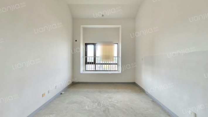 世茂国风源墅二手房实景图