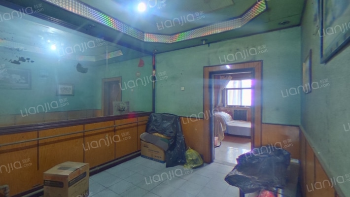 光明路61号院二手房实景图