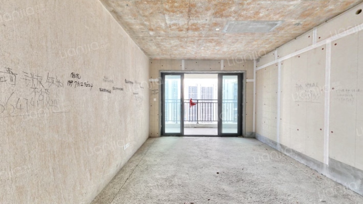 保利和光尘樾二手房实景图