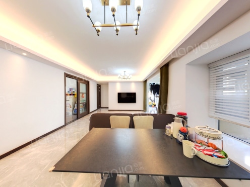 整租·万科新都荟 4室2厅 南