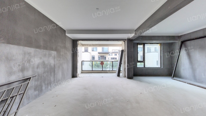 中交盛湖美庐二手房实景图