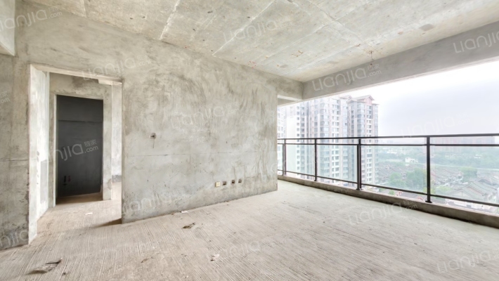 龙玺台二手房实景图