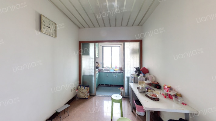 涨鉴碶小区二手房实景图