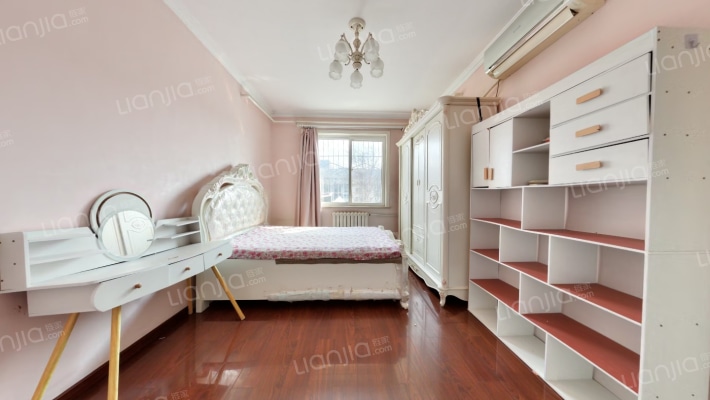 天坛东里中区二手房实景图