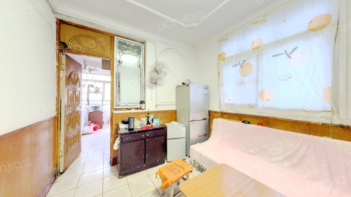 小山子新村二手房实景图