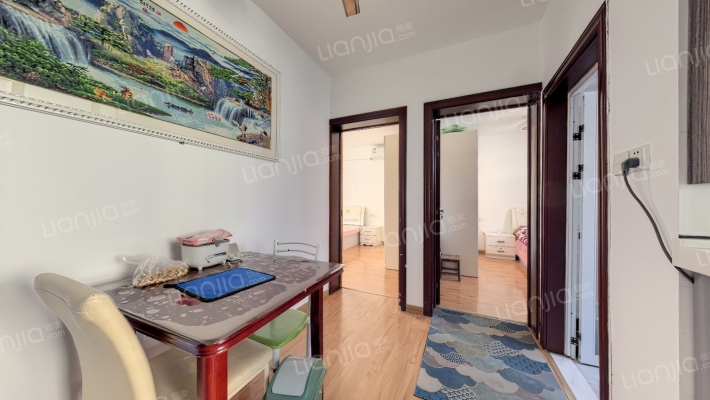 机厂小区二手房实景图