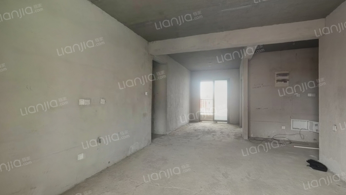 翡翠兰亭二手房实景图