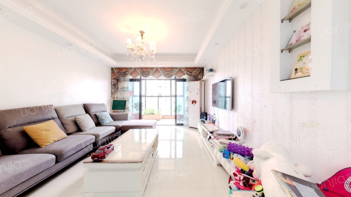 蓝光名仕公馆二手房实景图