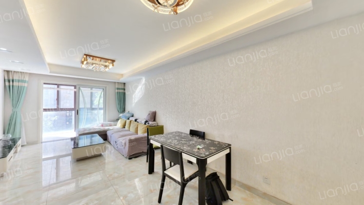 保利中央公园二手房实景图