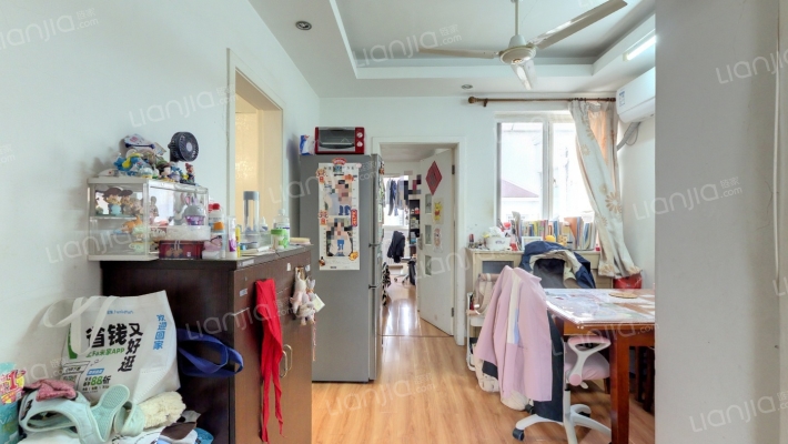 静安新城十一区二手房实景图