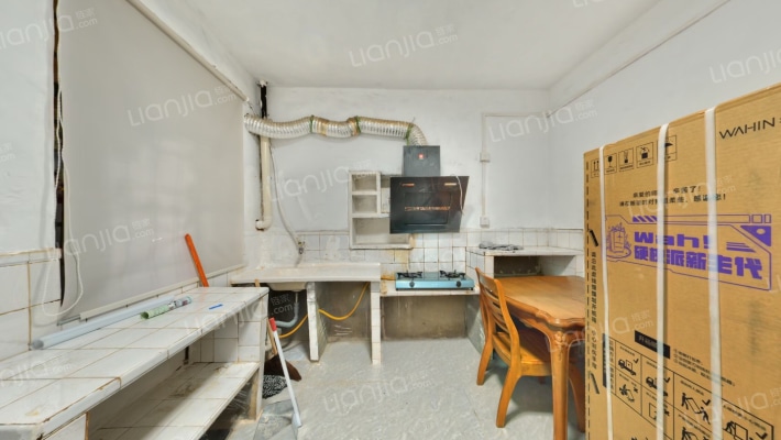 莲桥社区二手房实景图