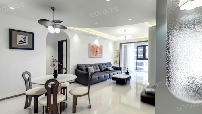 圣桦名城1期二手房实景图