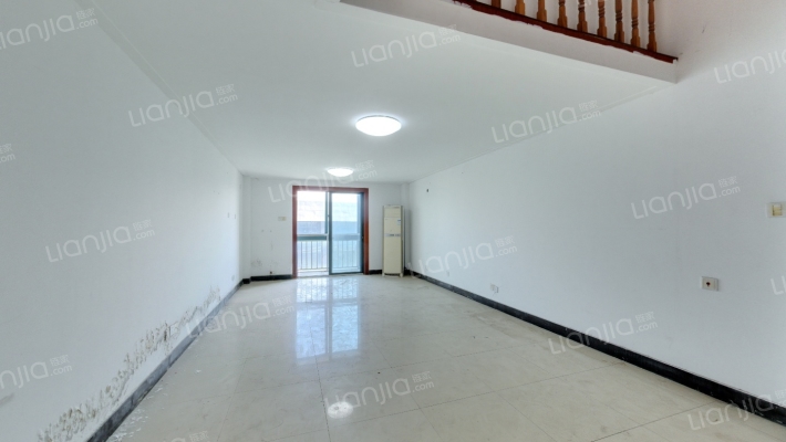 杰座大厦二手房实景图