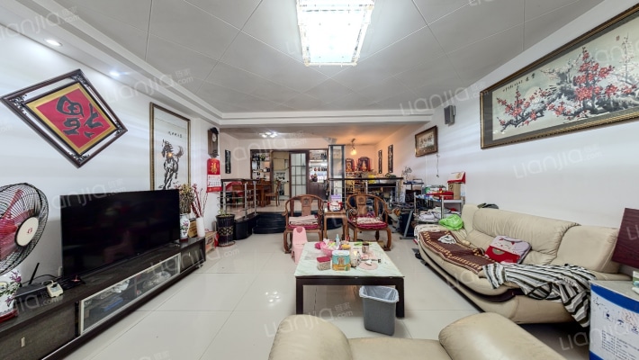 东湖花园四号小区二手房实景图