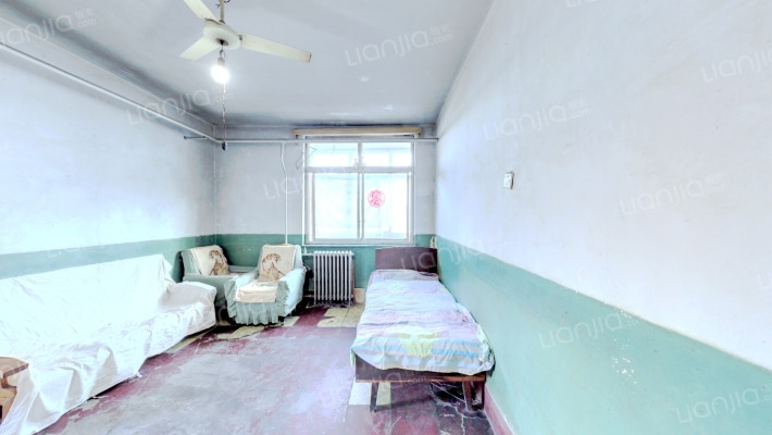 跃进路24号二手房实景图