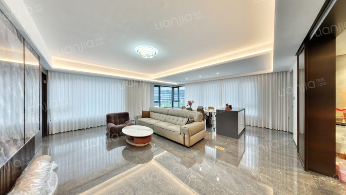 锦江金茂府二手房实景图