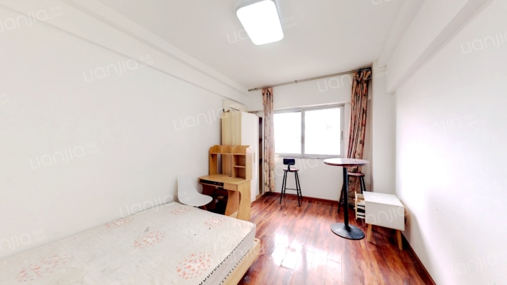 顺通河滨公寓二手房实景图