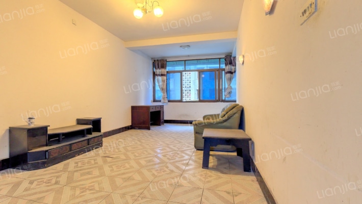 屏山街15号二手房实景图