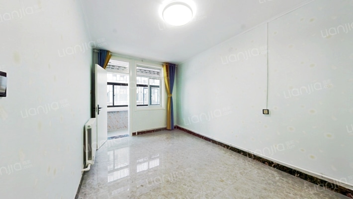 中建八局二手房实景图