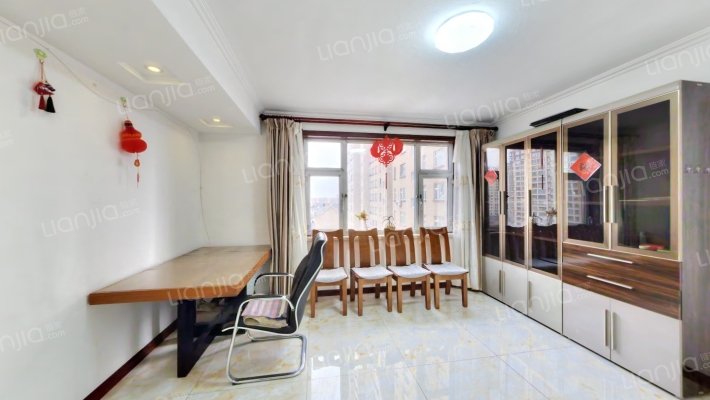 紫晶城D区二手房实景图