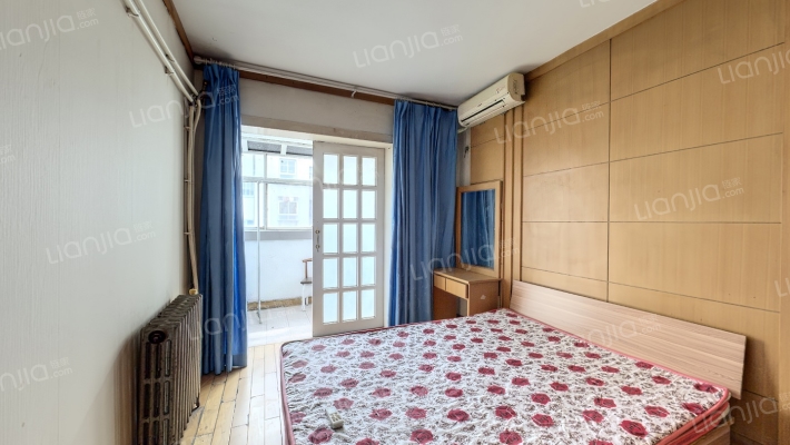 铁英街5号院二手房实景图