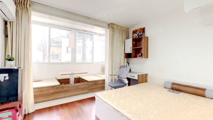 岳阳路二手房实景图