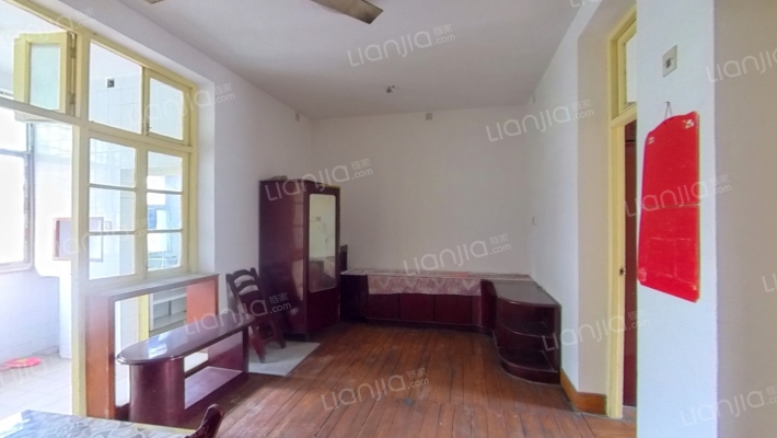 两路口二手房实景图