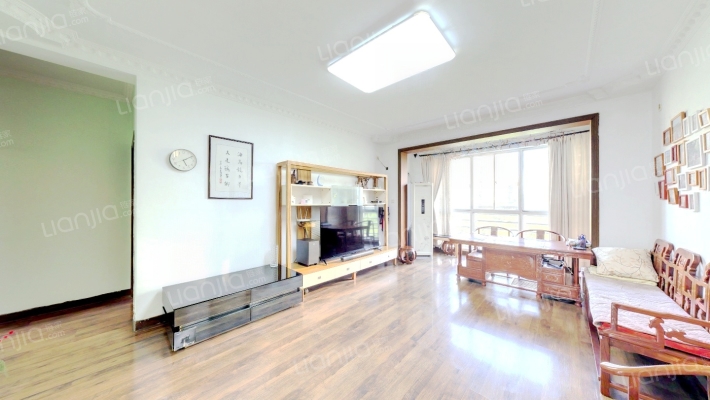 绿地泾南公寓二手房实景图