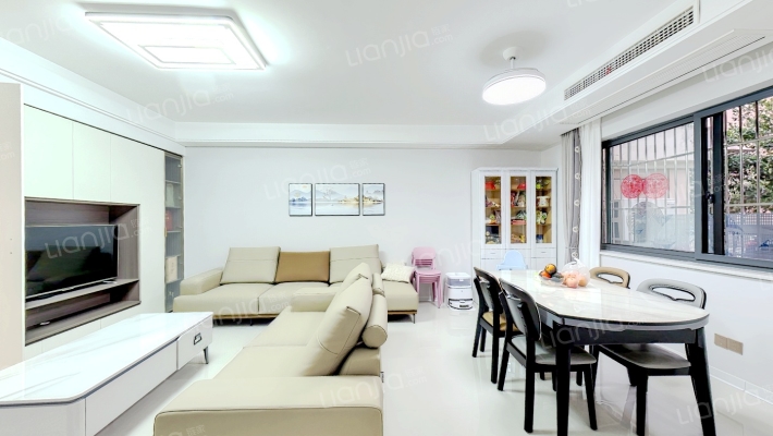 鸿福苑二手房实景图