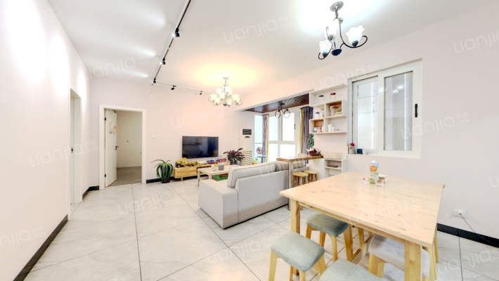 蜀鑫西TOWN二手房实景图