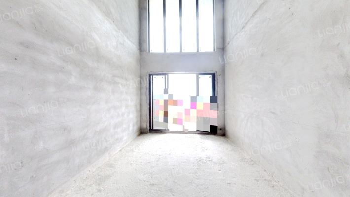 怡翠尊堤陶园二手房实景图