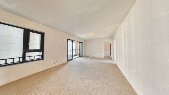 澜岸听溪二手房实景图