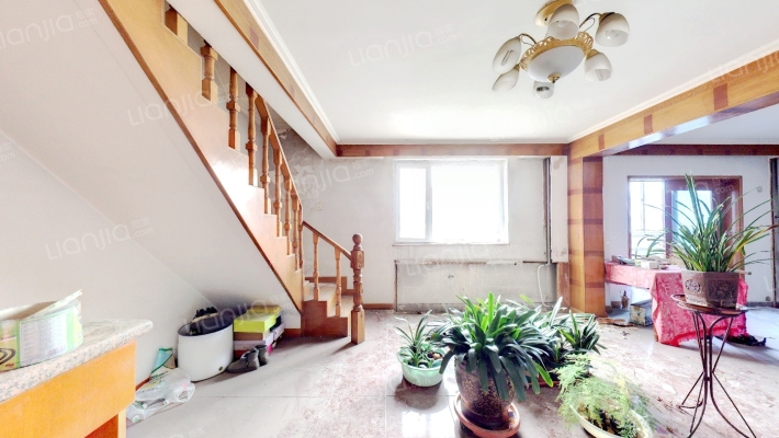 天成公寓二手房实景图