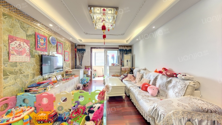 泉水苑二手房实景图