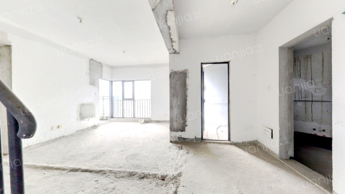 百合盛世二手房实景图