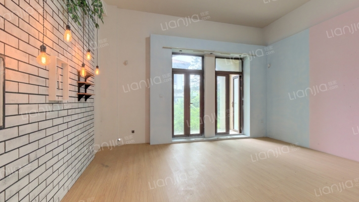 郦湖美墅二手房实景图