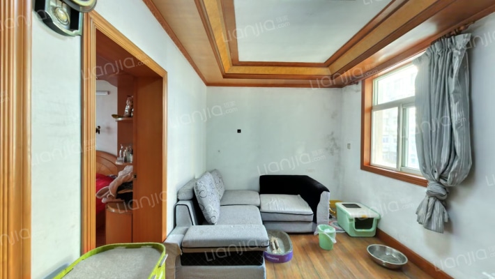 中建八局二手房实景图