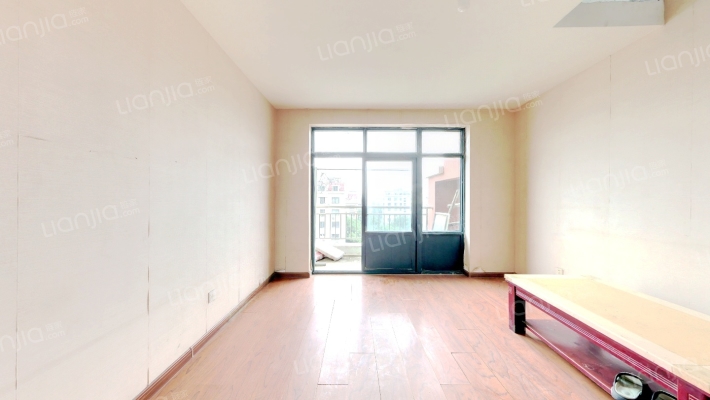 地恒春天二手房实景图