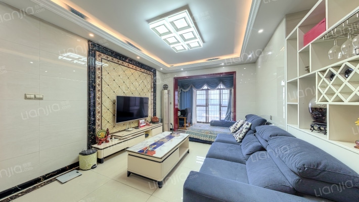 金地亚小镇 二手房实景图