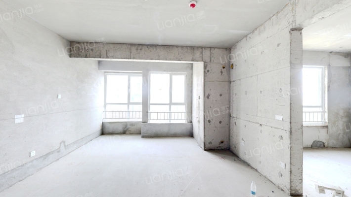 通用一城山河二手房实景图