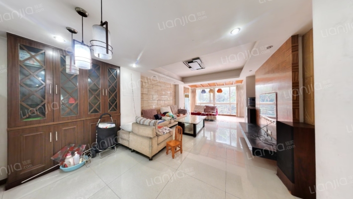 君悦领地二手房实景图