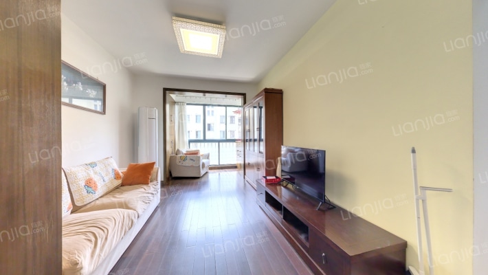 嘉骏花苑二手房实景图