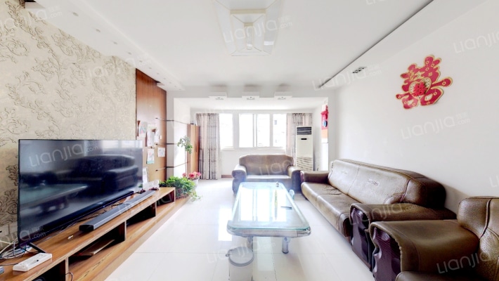 启秀南苑二手房实景图