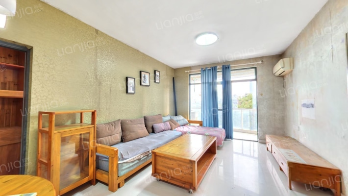 博泰江滨二手房实景图