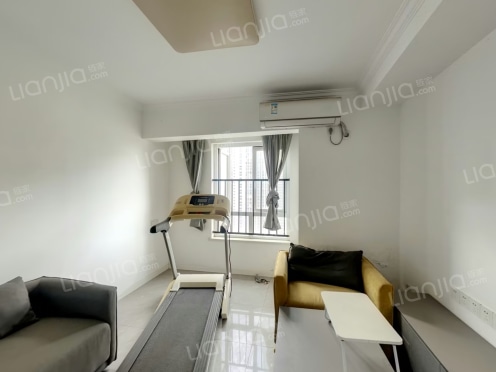 整租·拉特芳斯Ⅰ街区 4室1厅 南