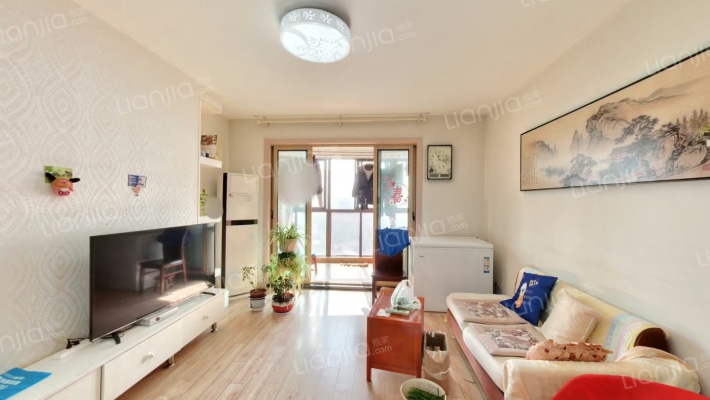 亚东观云国际二手房实景图