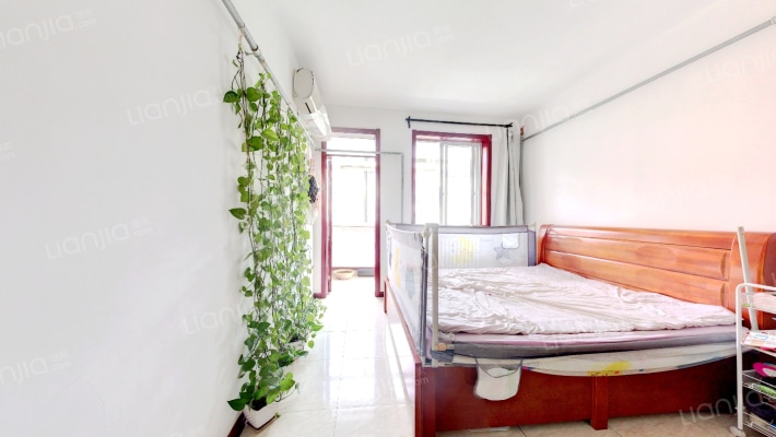 花园路182号二手房实景图