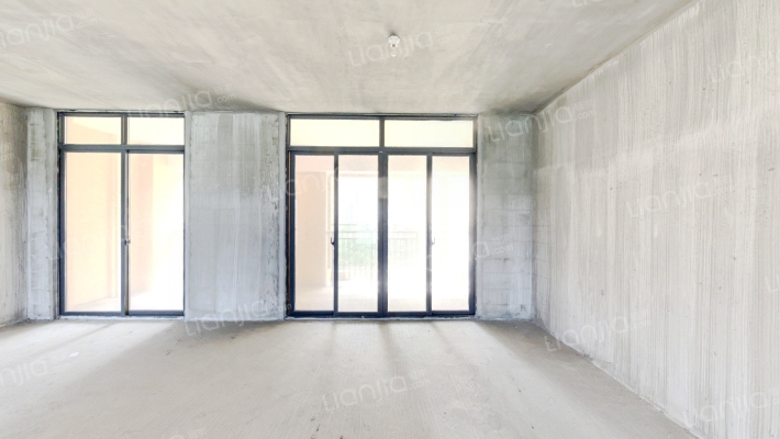 龙芝嘉华二手房实景图