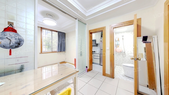 人民路220号二手房实景图