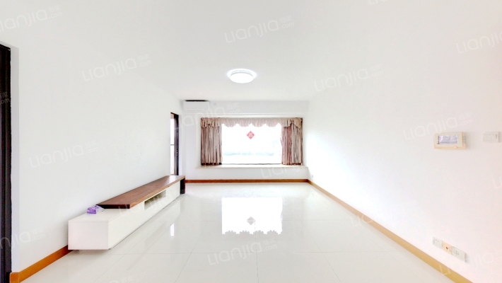 华发世纪城四期二手房实景图